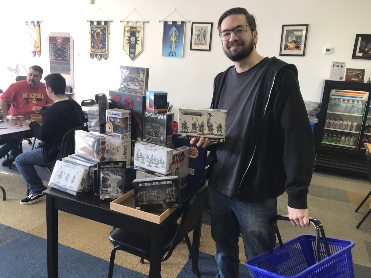 GrognardStore's tweet image. Our first winner! Thanks to Aaron Call and all our customers! 
The beef and sausage is out! Come have lunch on us!!!