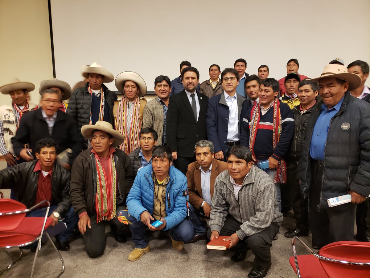 Region_Cusco's tweet photo. Hoy estuvimos en el tercer encuentro de alcaldes de centros poblados de la región del Cusco. https://t.co/1iKkpp1Qtv