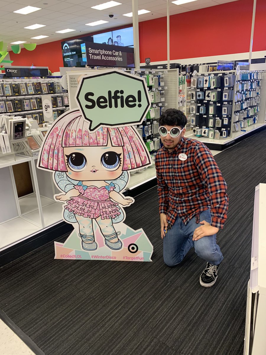 Not sure who’s enjoying the L.O.L. Surprise! event more... our guests or our team members 😂✨ #worksomewhereyoulove #target2151 🎯