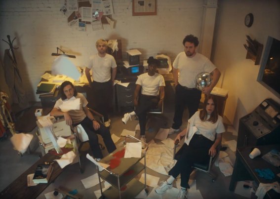Popkinema's tweet photo. 🎶 #Música | #METRONOMY comparte el video de su nuevo sencillo “Insecurity” #METRONOMY4EVA

https://t.co/HtTwn3LOZc https://t.co/zU3ybyW8bq
