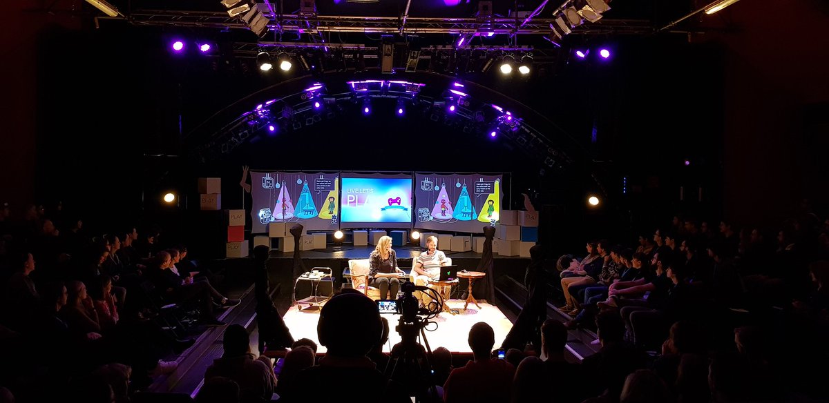 sp4c31nv4d3r's tweet photo. Live Let's Play by @OddNina and @manuspielt introduces the nominees of the #CGaward @_PLAYfestival. Do you like the new format? #PLAY19 https://t.co/iFdCGC0fzj