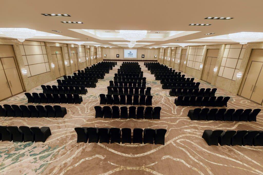 MEVenues's tweet photo. من أكبر قاعات الفنادق في الكويت، قاعة الدرة في منتجع هيلتون. شوفوها بصور ٣٦٠ درجة.  #الكويت #قاعة_فندق
.
.
One of the biggest hotel venues in Kuwait, Al Durra at Hilton Kuwait Resort. View it in 360 degrees. #Kuwait #hotelvenue https://t.co/UeypIdYRIh