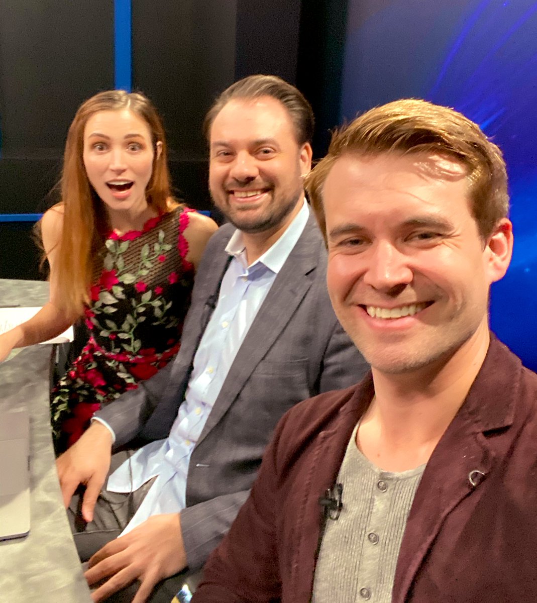 bmkibler's tweet photo. The final week of the final split of the 2019 Magic Pro League season is *LIVE*! I’ll be bringing you the action alongside @Marshall_LR, @BraunDuinIt, and @thebeccascott. Don’t miss it!
Starting the action with @fffreakmtg vs @Jabsmtg - Gruul vs CatFood
https://t.co/HHUodTRoqm https://t.co/KJ8YLD6BZt