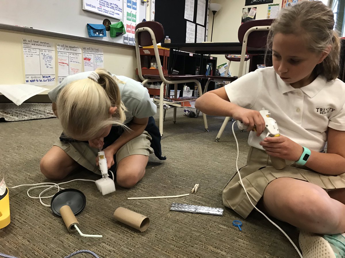 A girl with a hot glue gun can do anything! 😍❤️👍💪#TrinitySTEAM #TrinityLearns <a href="/Overly4thgrade/">Jen Overly</a> <a href="/mrschasejones/">Chase Jones</a> <a href="/Hester4th/">Meggan Hester</a>