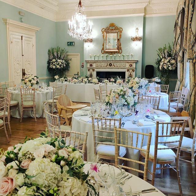 Our Long Drawing room looked stunning for today's wedding. Our best wishes to the bride and groom!
Thank you @rachelmorganflowers for all the beautiful flowers! 🌸💮
-
-
-
-
-
#weddingideas #weddingflowers #teamdartmouthhouse #dartmouthhouse #dartmouthhouseweddings #chandco #c…