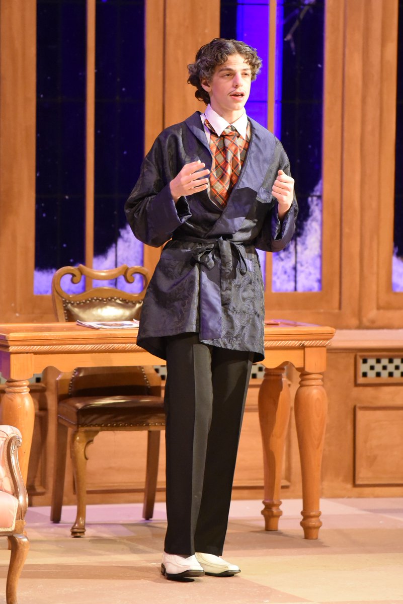 SMCS Parents (@smcsparents) on Twitter photo Did Mr. Paravincini do it? It is the last night to find out so come and see the <a href="/SMCS1852/">St. Michael's C.S.</a> production of #TheMousetrap at 7:30pm and grab dinner at a local restaurant. Tickets and dinner details here: buff.ly/34sbUse #SMCSArts Did Mr. Paravincini do it? It is the last night to find out so come and see the <a href="/SMCS1852/">St. Michael's C.S.</a> production of #TheMousetrap at 7:30pm and grab dinner at a local restaurant. Tickets and dinner details here: buff.ly/34sbUse #SMCSArts