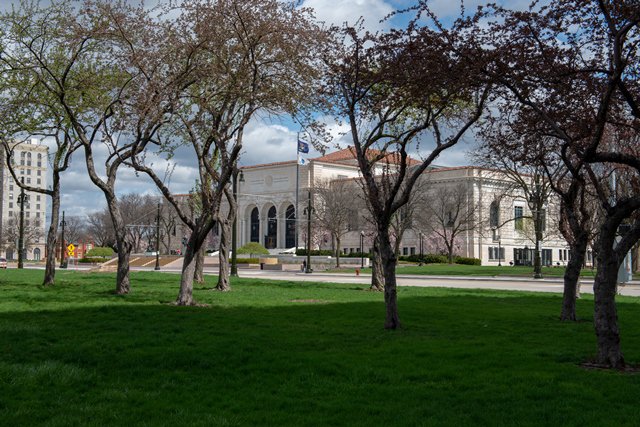 WA3FollowMe's tweet photo. The DIA is a Detroit jewel located  along #WoodwardAve. It is one of the top museums in the nation. No better time than now to check our the @DIADetroit #DiscoverWoodward https://t.co/UvW7pqxu8u https://t.co/D5fBQIOMMS