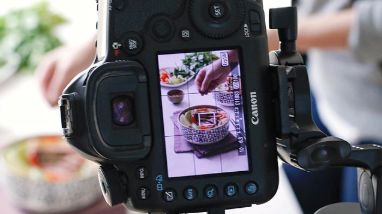 We help our clients show off their #foodproducts in the very best light! We’re experts in #foodphotography, #cookingvideos and recipe development and our team of professional creatives {and foodies} are here to make your #foodandbeverage products 100% share worthy!