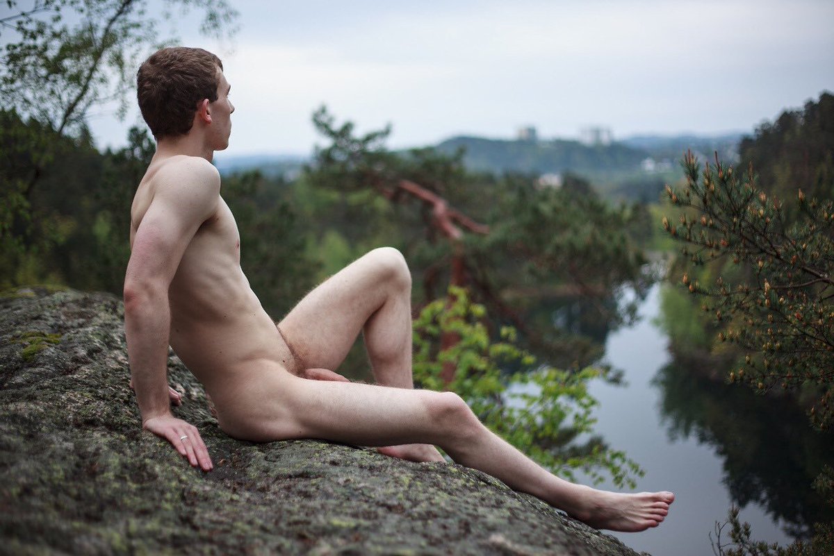 Male nudists websites pictures