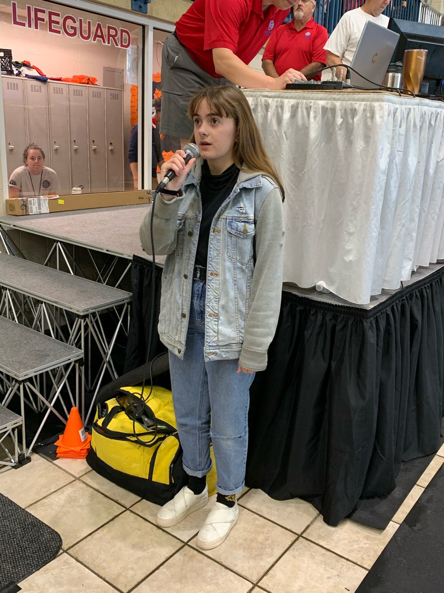 Thank you to sophomore Kailynn Stiff from Ft. Zumwalt South for singing the National Anthem for today’s state swimming and diving championship <a href="/ZumSouth/">Bulldogs</a> #MSHSAAorg #MSHSAA #MSHSAASwimFinals