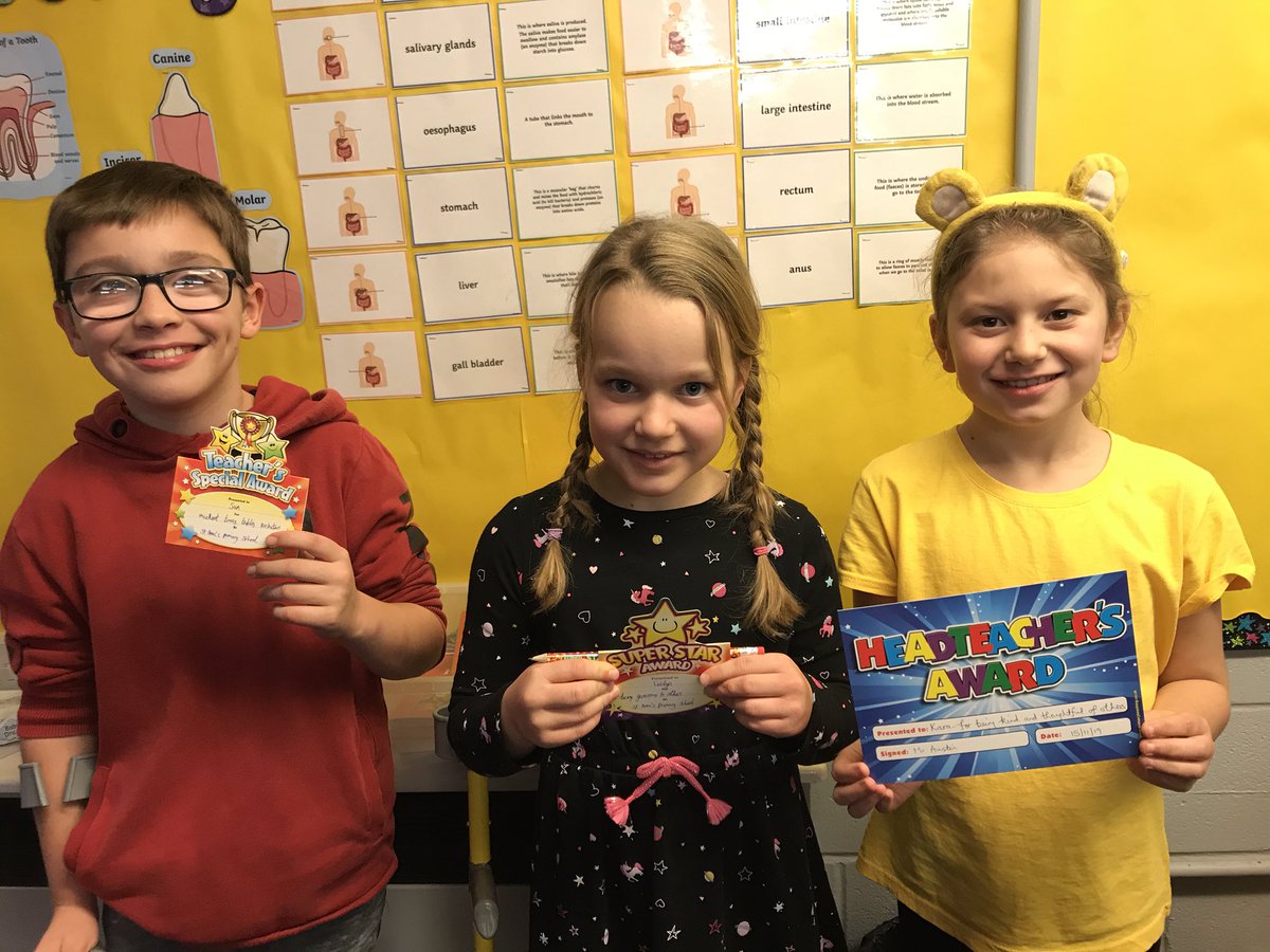 STAClassPinch's tweet image. Congratulations to Sam, Evelyn and Kara on earning the Teacher’s Special Award, Superstar Award and Headteacher’s Award this week! #TeamStAnnes 🏅