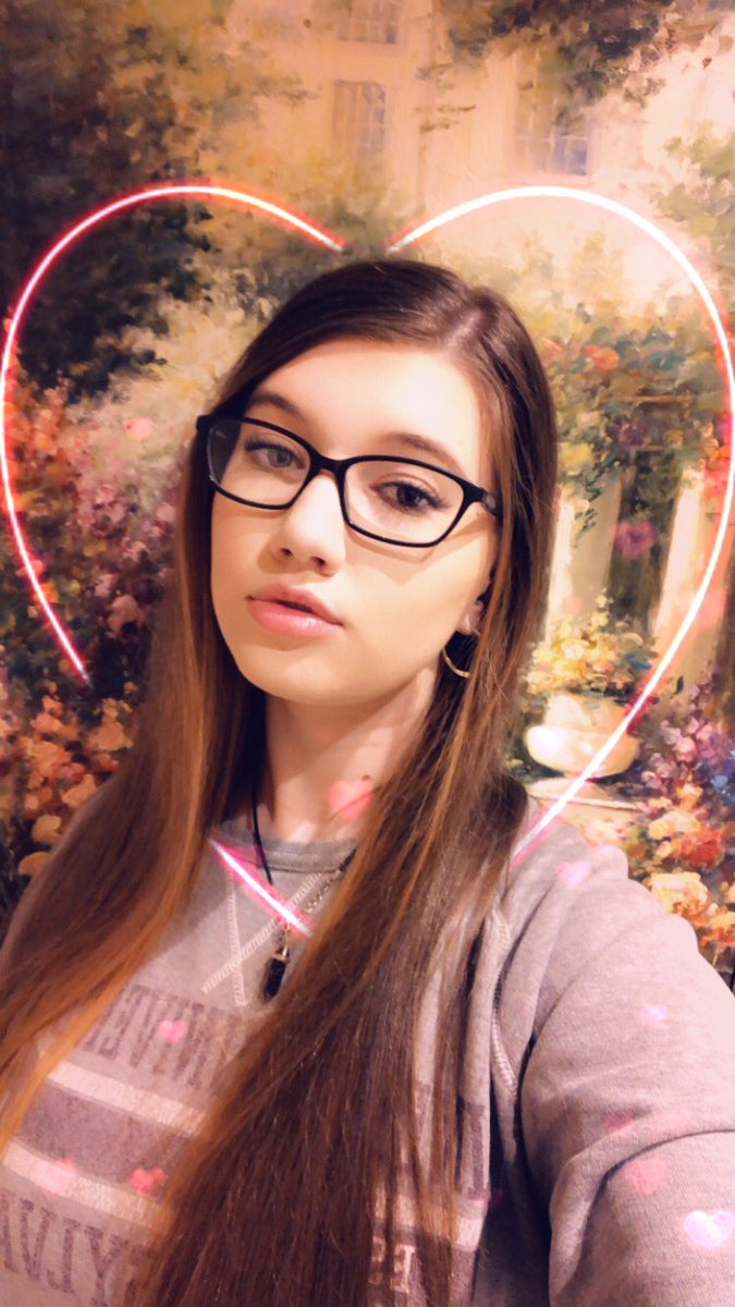 babe_with_power's tweet photo. Hey y’all, I’m cute and stuff https://t.co/KA2Y9OZ41m
