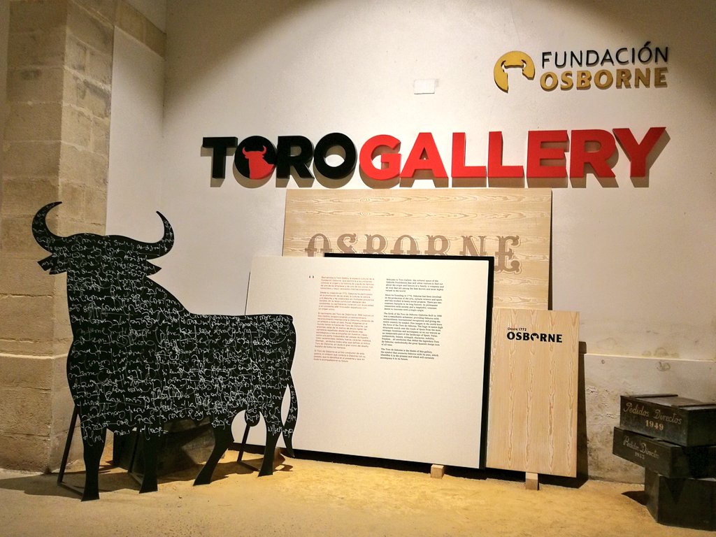 LosViajesdeDomi's tweet image. Hoy también hemos visitado las bodegas de @Osborne_es la Catedral del Vino y la interesantísima Toro Gallery #ForumElPuerto @TurismoElPuerto @atomarpormundo @unaideaunviaje @danikeral @viajar_vivir @NaniArenas @elPachinko @viajarlocura