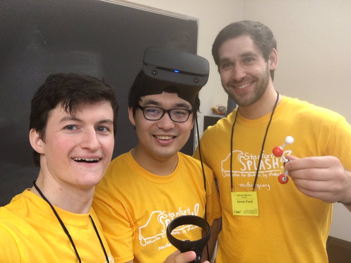 Getting ready to share VR chemistryto high school students at #StanfordSplash!