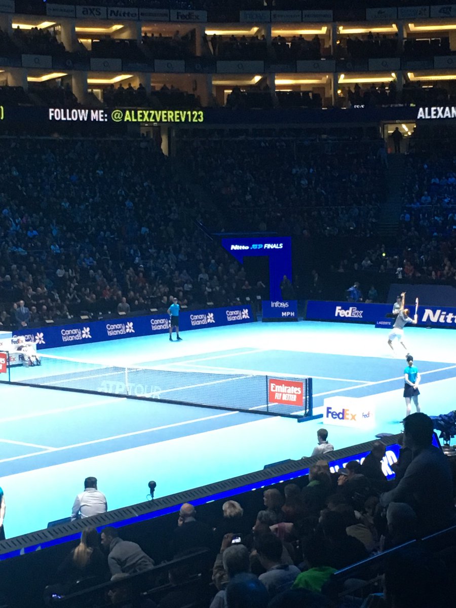 DrH_Butterfield's tweet photo. nitttoATP Finals . Nip and tuck match. Great hands Dominic Thiem 👏🏻😍😍🤺🎾🎾#NittoATPFinal https://t.co/3WOyS2DRxL