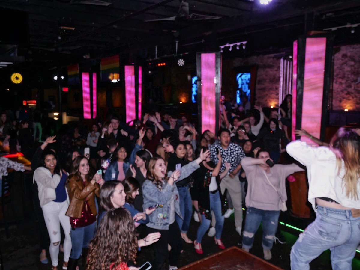 emilee_party's tweet photo. BOY FEVER 11.15.19 https://t.co/YVwVGVaOGL