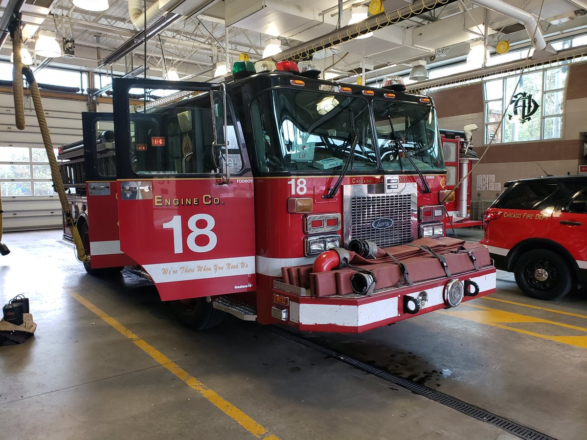 bcw629's tweet image. @NBCChicagoFire  #MouchCouch Great house and super welcoming! Couldn't visit Chicago without making a trip to the Firehouse! #Engine18 #CFD #Firehouse51