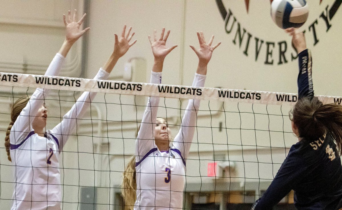 col_mrice's tweet image. Here are some photos of Columbia River volleyball's victory over Selah, which earned the Chieftains 7th place at the 2A state tournament.