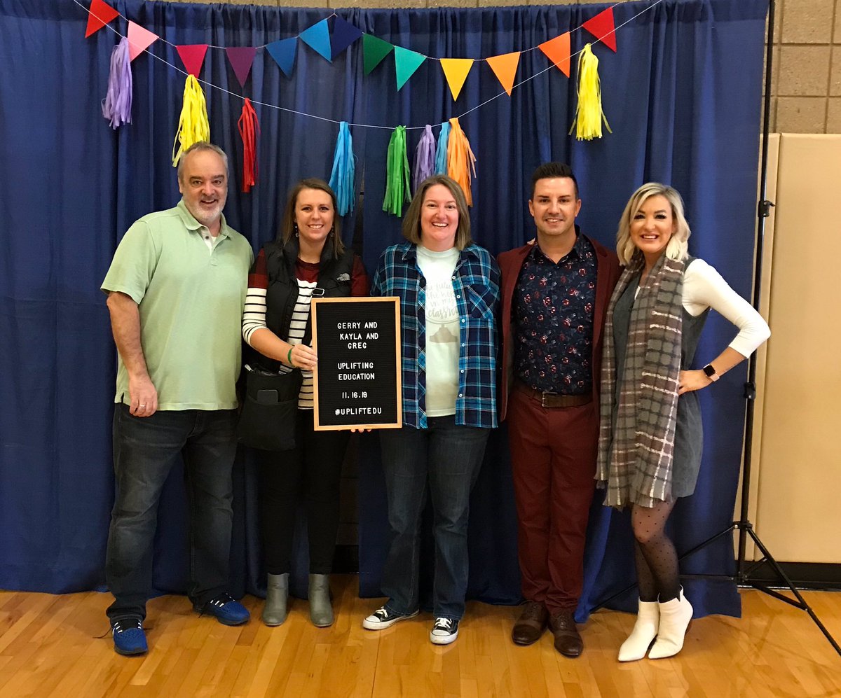 Emily_Stevensen's tweet photo. We got to spend the afternoon being inspired by these awesome educators!! They.are.AMAZING! 🤩 #UpliftEdu https://t.co/kXxbNCm11I
