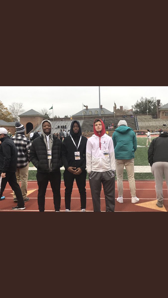 ChrisKing00's tweet photo. Thank you William &amp; Mary for hosting me today. @CoachMikeLondon @DLRunStoppers @WMTribeFootball https://t.co/TwIXcnoDNA
