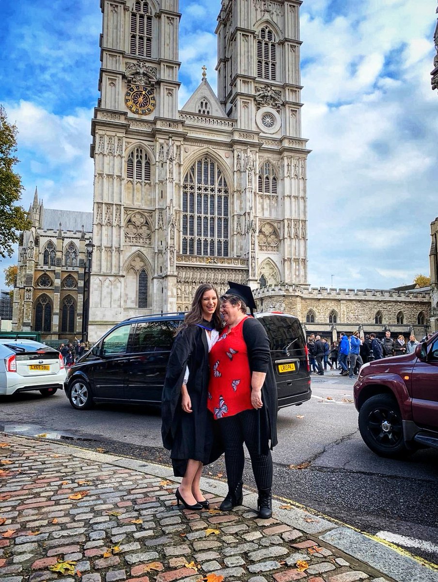 linds_harley's tweet photo. Today I graduated for the second time in my life - this one made me an official member of the @CIM_Exchange as a professional marketer! #Graduation2019 #ClassOf2019 #MarketingGrad https://t.co/NuH0A2fYLf