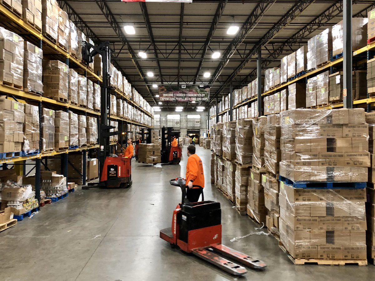 STLFoodbank's tweet image. Our warehouse is filling up and it’s all thanks to you! Your generosity during today’s #ScoutingForFood drive is putting food on the table for thousands of people in our region. The food collected today will start going out our doors on Monday. #FightingHungerFeedingHope