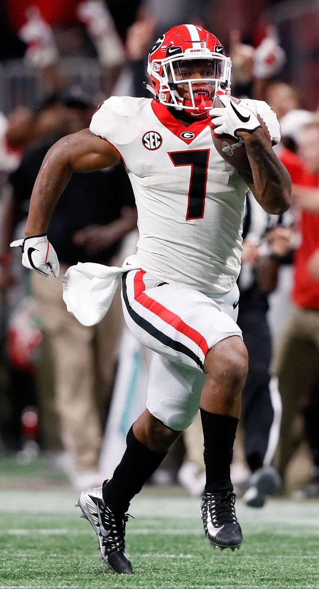 RUNNING TOWARDS THE SEC CHAMPIONSHIP LIKE 💨 SEC EAST CHAMPIONS!! We are so proud of our Dawgs. #GoDawgs #SicEm from your #AthensFord family! ❤️🖤

Image via Pinterest