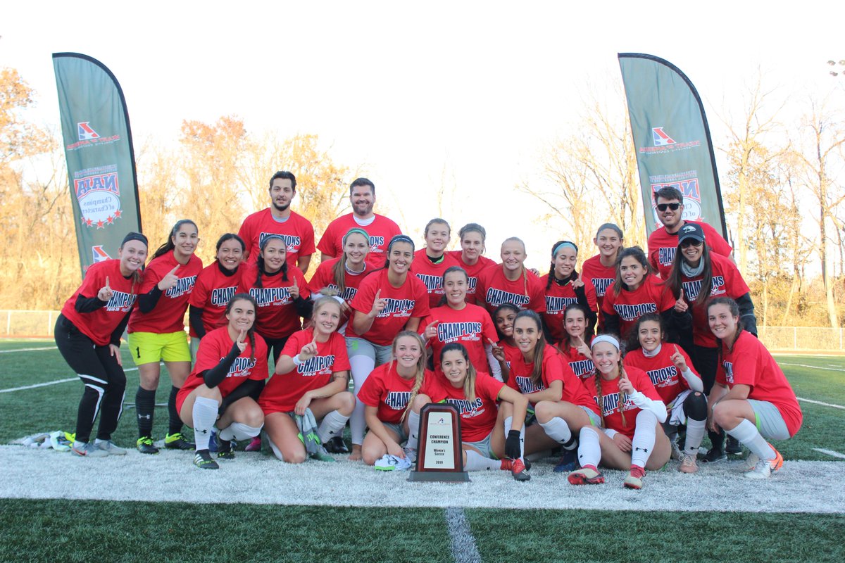 ICYMI: Central Methodist SWEPT the <a href="/HeartSportsNews/">Heart of America Athletic Conference</a> Conference Tournaments today with THREE new champions! 🏆🏆🏆 

#GoGreen #EliteMindset