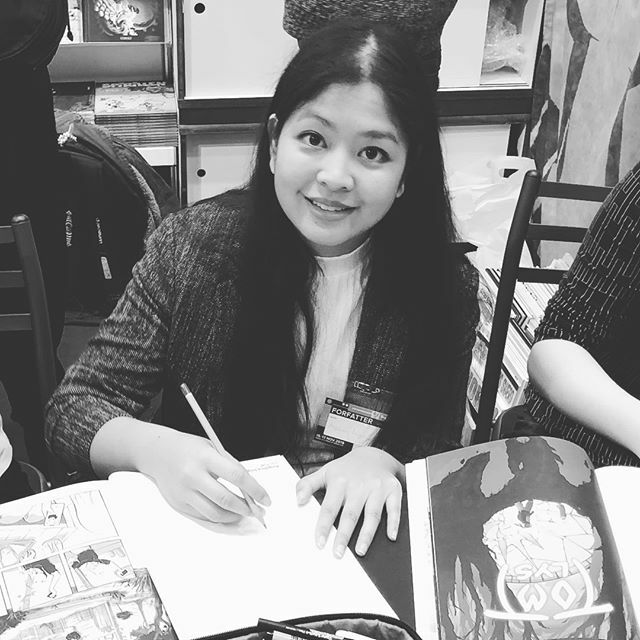 Angie_Inigo's tweet photo. Today at Bogforum started with some Gammel Dansk, pastries and signing our anthology: 'SNACKS' - published by Cobolt, Denmark.
Today was a good day!

#gs15 #graphicstorytelling #snackstheanthology #comics #tegneserier #angelicainigo #angie_inigo #tegnese… https://t.co/l685ivw8OS https://t.co/duUjeTsoJb