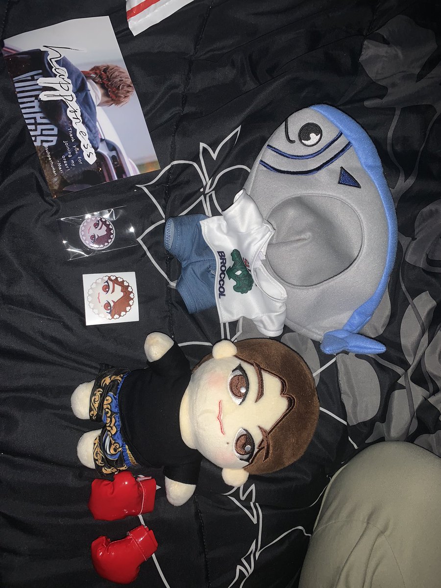 ihrtjoh's tweet photo. @Chicago0209 @suhperhuman AHHH!! he arrived! thank you soso much for doing this hes so cute i love him🥺🥺💓💓 #suhcessful https://t.co/qVdZGdRP7j