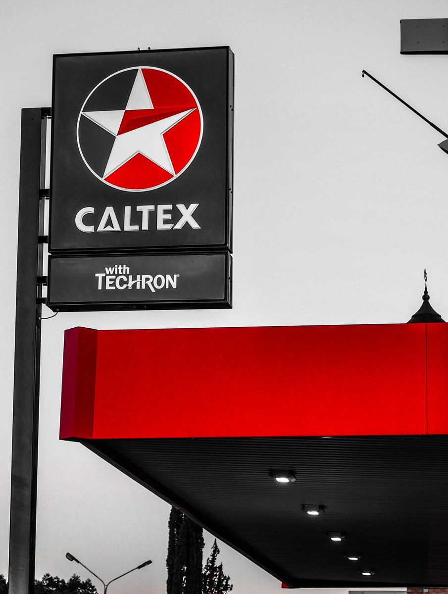 boomphaaze's tweet photo. Petroleum Brand: @Caltexsa ⛽#CaltexSA
📷: @boomphaaze ¦ #ACERTAINAESTHETIC #advertisingphotography #freshstop https://t.co/tr5BlLl6Fj