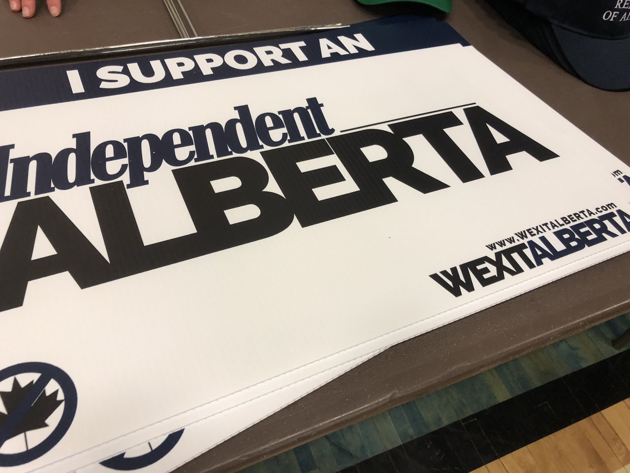 EJijGIIVUAAAR_1?format=jpg&name=large