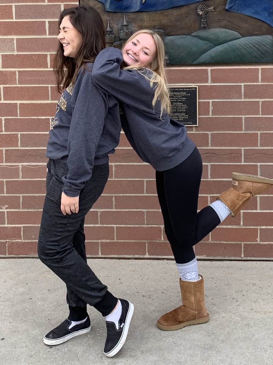 mdebatesquad's tweet image. Our captains took home first place in varsity oratory AND informative speaking this weekend. Just another reason why we love them. (Mitchell also took 3rd and 5th in voo, 5th in informative, and 3rd in foreign extemp)