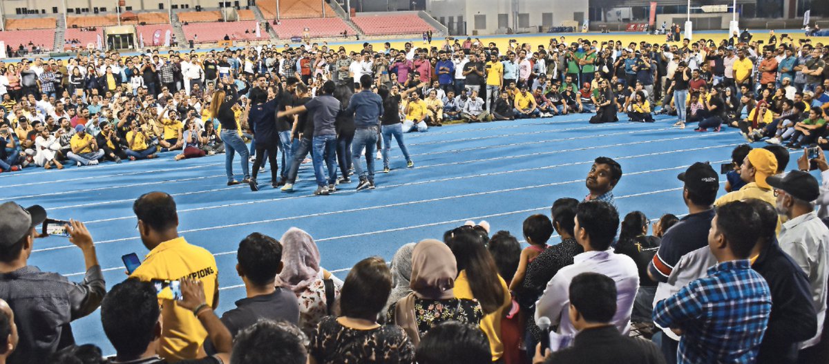 khaleejtimes's tweet photo. #GaladariFest2019: Over 2,000 celebrate healthy living at #fitness carnival
https://t.co/Z9PPwTdBCg
#Dubai30x30 | @DXBFitChallenge| #KTForGood | #FightingFit | #PlayItForward | #DFC2019 https://t.co/cYcJc5Q51z