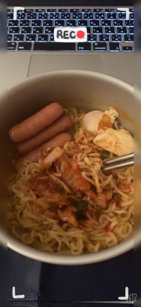 kuro_kami123's tweet photo. I'm into Korea ramen with kimchi these day.❤︎ https://t.co/7N3ZUdL8GQ