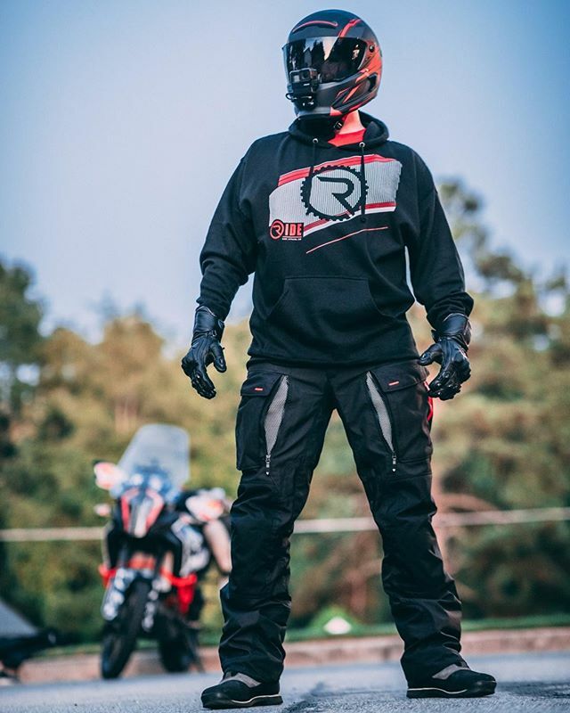 Notes4AB's tweet image. @Walterrific_online is a juggernaut in positivity. See the @Ruroc Atlas he’s wearing? You could win that if you pre-order any tee, hat, or hoodie from the new Fall Line. Available only until Tuesday 11:59pm. ⠀
⠀
▪️▪️▪️⠀⠀
📲 - … ift.tt/32PDhv7