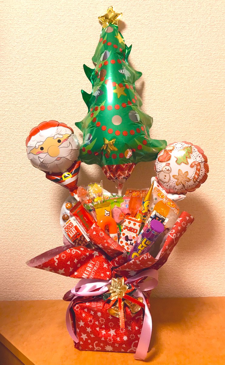 岡山芸人 京極 もうすぐ12月 お菓子モリ盛り クリスマス バルーンブーケ を作ってみたー 12 15 早島ゆるびの舎の チャリティステージ の物販でも販売する予定 割れにくい風船なので長持ちします ギフトのご依頼があれば作成します 岡山芸人 京極 もうすぐ12月 お菓子モリ盛り クリスマス バルーンブーケ を作ってみたー 12 15 早島ゆるびの舎の チャリティステージ の物販でも販売する予定 割れにくい風船なので長持ちします ギフトのご依頼があれば作成します