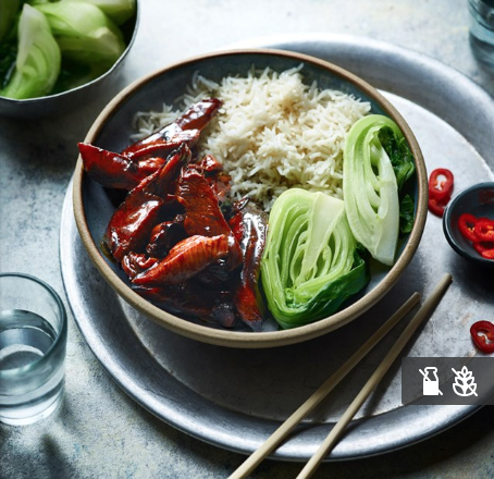 Just #fouringredients make up this #tasty #stickychicken dish – and it’s on the table in half an hour. #Midweekmeal heaven! #slimmingworld qoo.ly/zzun3k