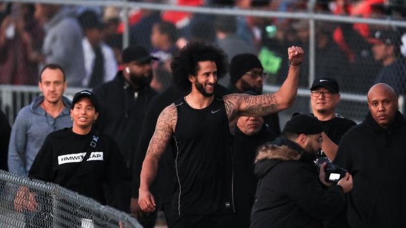 "My agent is ready to talk to any team; I'll continue to be ready."Colin Kaepernick did not attend an NFL-arranged private workout, instead holding his own session at a high school.Full story: https://bbc.in/2KvCGZ8