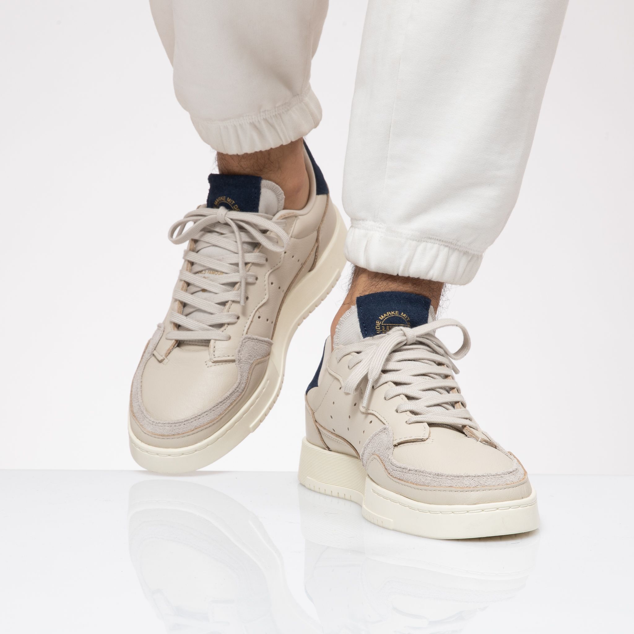 Adidas hotsell supercourt ee6035