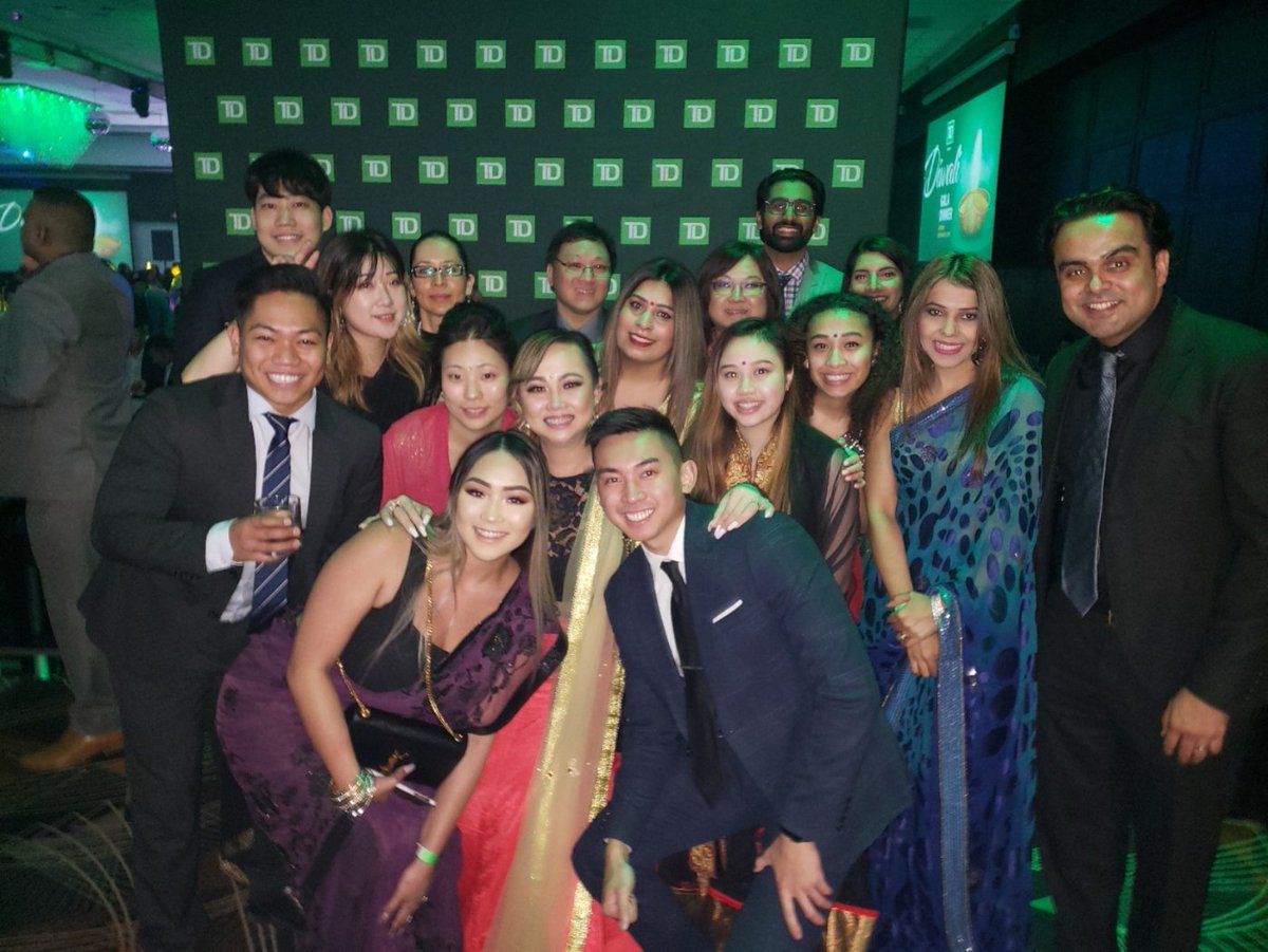 Fun evening with my #FleetwoodFam ! ❤ My Team!!#TDDiwali2019 @GurjivChahil_TD <a href="/AndyCribb_TD/">Andy Cribb</a>