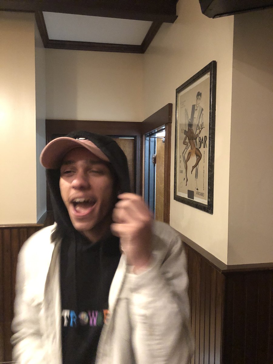 NotBakery's tweet image. Ted Mosby, How I Met Your Mother (2011)