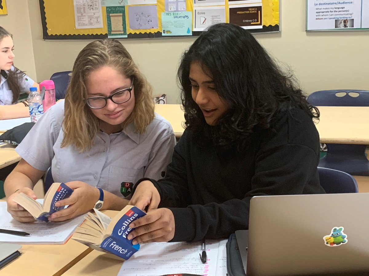 Year 11 French students working hard... E-Portfolio is fast approaching! Bonne chance pour la préparation 🇫🇷👍🏼☘️ #DreamInspireAchieve #DIAinnovation #DIAcreativity