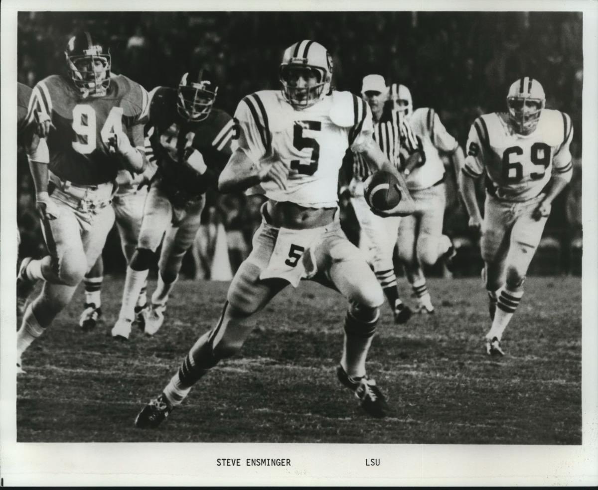 CodyWorsham's tweet photo. LSU’s 714 yards vs. Ole Miss were the second most in program history, only behind 746 yards racked up against Rice in 1977. 

The quarterback of the ‘77 team? Steve Ensminger. 

The OC of the ‘19 team? Steve Ensminger. https://t.co/tpEVCzvqrB