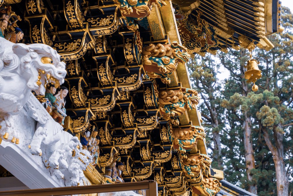 Gold #japan #photography #travel #fujifilm #aestheticsjapan #colors #japantravel #fubiz #tokyoartsandculture #photooftheday #travelphotography #photo #photographer #nikko #samurai #art #tokyo #gold #dreamermagazine