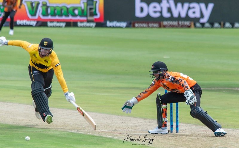 Captured some cricket at the Wanderers #MSLT20  
bit.ly/32S2apR