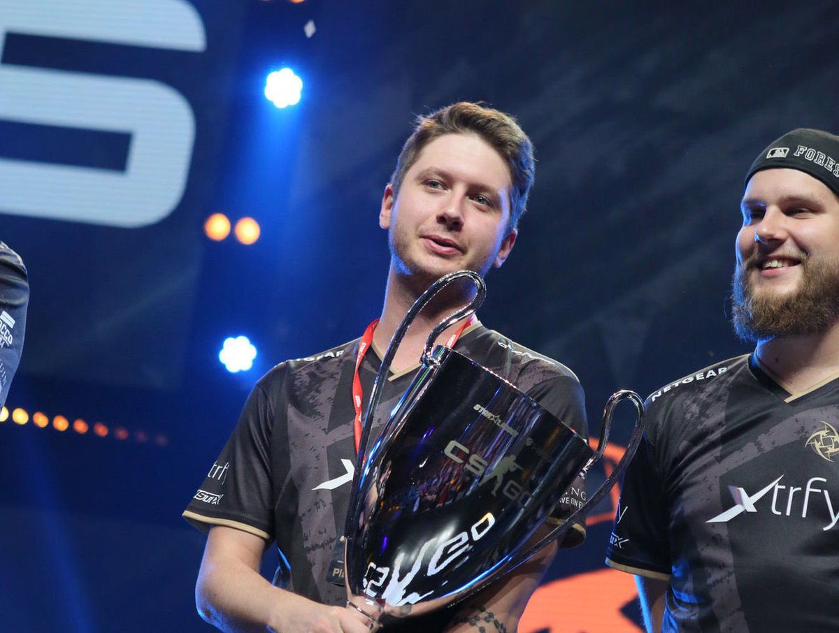maikelele's tweet photo. We will play @GambitEsports in our semifinal here at @WePlayEsport.
Do you guys remember what happened last time I played a tournament in Kiev? #LELETHELELE #GODSENT #INSHALLA #AMEN https://t.co/Ga5FHxRYPk