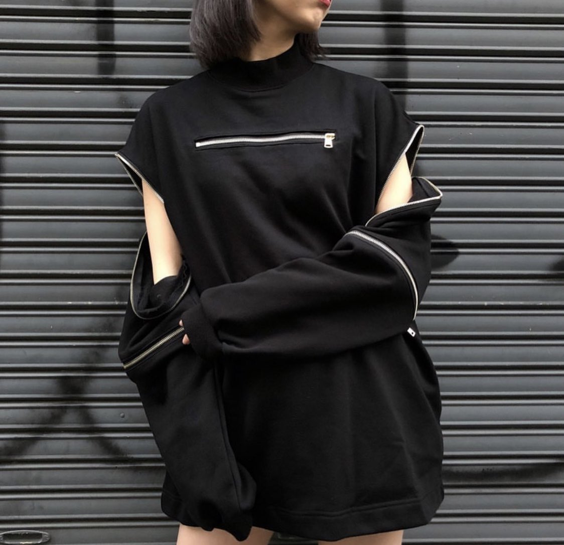 One Spo渋谷109 訂正 スリーブファスナートレーナーワンピ