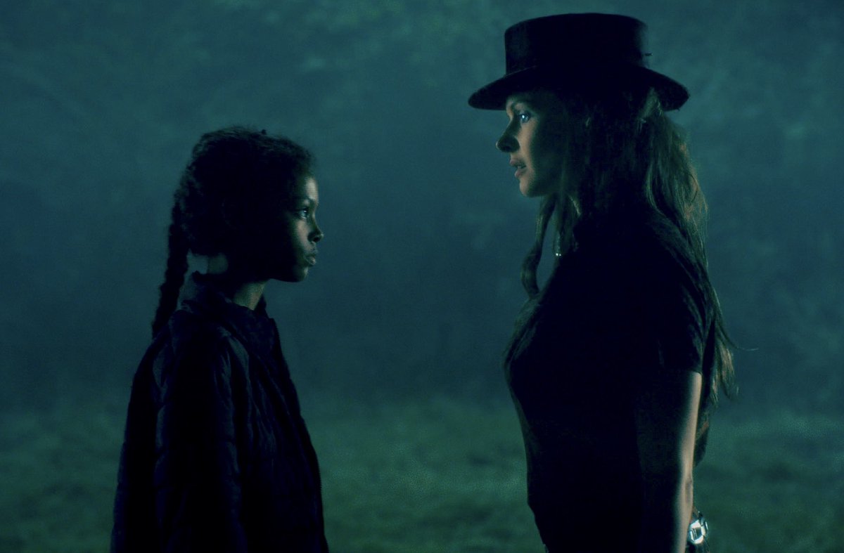 MarkedAsRead's tweet image. Really love how #DoctorSleep plays around with the cinematography, soundtrack, and atmosphere of the original Shining film.