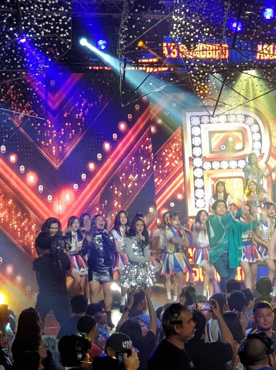 NymphaElha's tweet photo. elha with new gen idol @asap natin to @ElhaNympha https://t.co/E2ovzbRFRO
